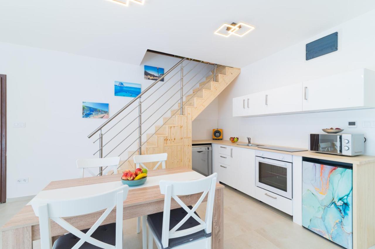 Eternity Apartmanhaz 케츨리 외부 사진